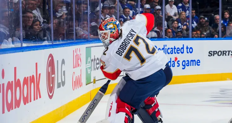 Бобровский пропустил семь шайб, «Флорида» проиграла «Анахайму» в НХЛ