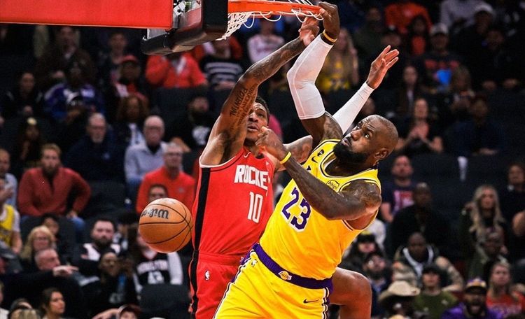 36 очков Дончича помогли «Лейкерс» обыграть «Хьюстон» на выезде