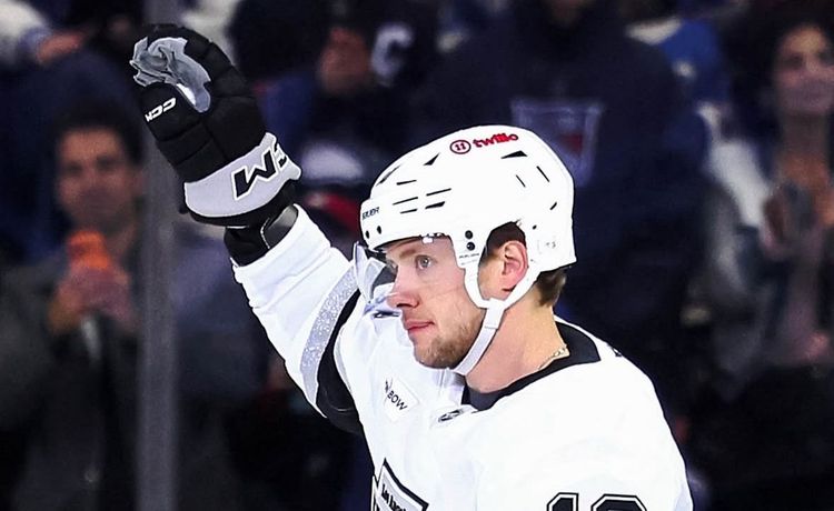 Передача Панарина помогла «Лос-Анджелесу» обыграть «Рейнджерс» в Нью-Йорке