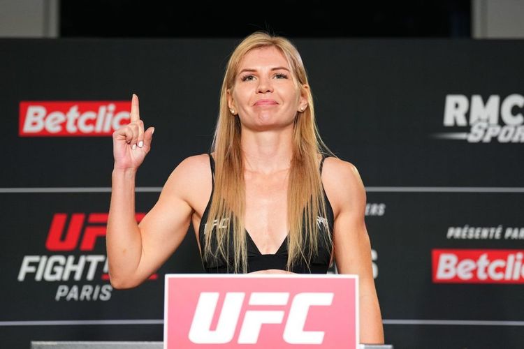 «Хочу быть номером один в UFC». Интервью с петербургским бойцом Дарьей Железняковой
