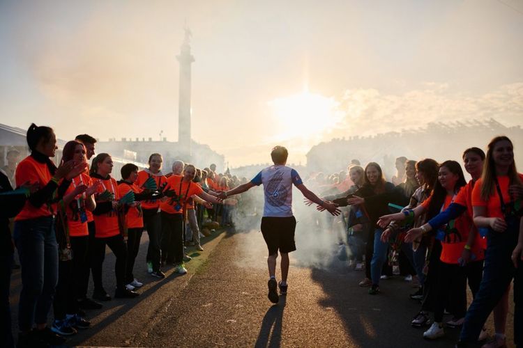 Забег с прекрасными видами на город. В Санкт-Петербурге пройдет марафон «Белые ночи-2023»