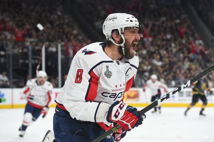 Овечкин снова побил пару дежурных рекордов. Но одно из главных достижений от Александра ушло безвозвратно