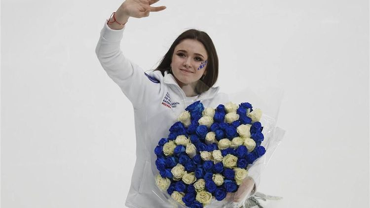 Валиевой исполнилось 17 лет. За что нам стоит уважать фигуристку? 
