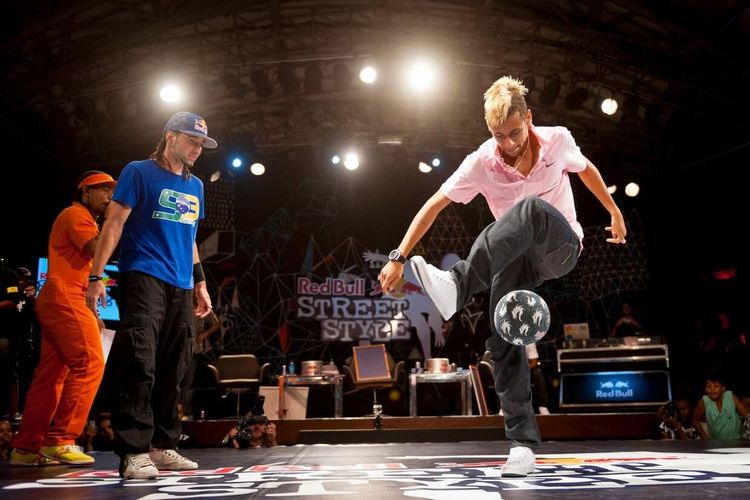 Grand FreeStyle — чемпионат России по футбольному фристайлу