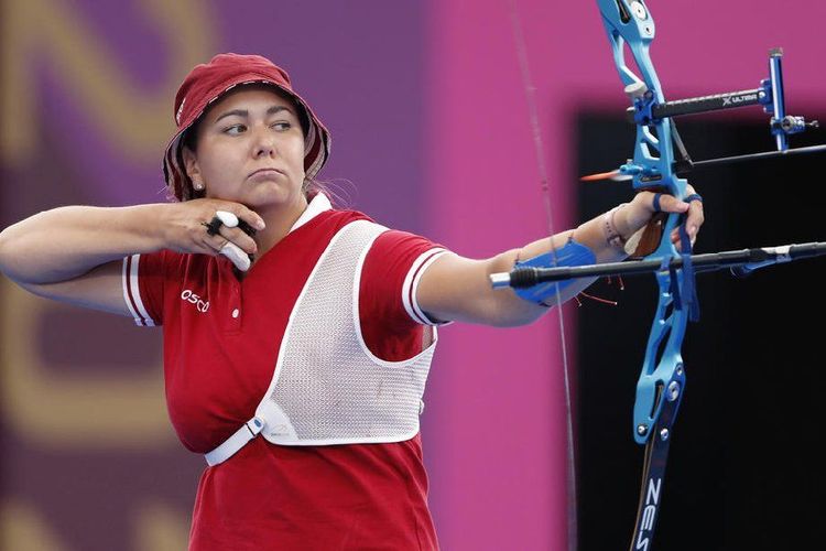 Осипова и Базаржапов стали серебряными призерами ЧМ по стрельбе из лука