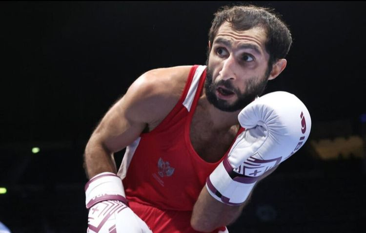 Худоян и Рогозин вышли в финал чемпионата мира по боксу в ОАЭ