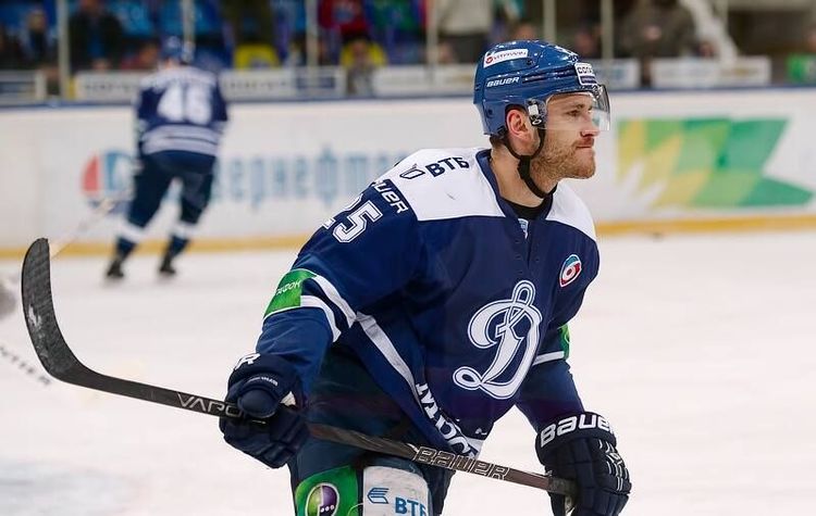 Мартиньш Карсумс: Выйдем с семьей на улицу, посмотрим фейерверки – а 1-го вечером уже тренировка