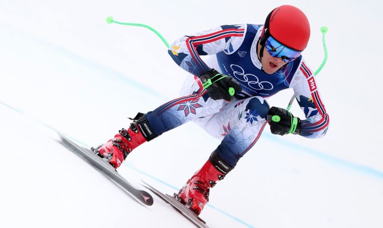 На первой тренировке перед Олимпиадой-2026 норвежского горнолыжника эвакуировали на вертолёте с травмой
