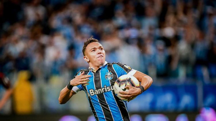 «Зенит» проиграл борьбу за игрока «Порту». Почему это хорошо