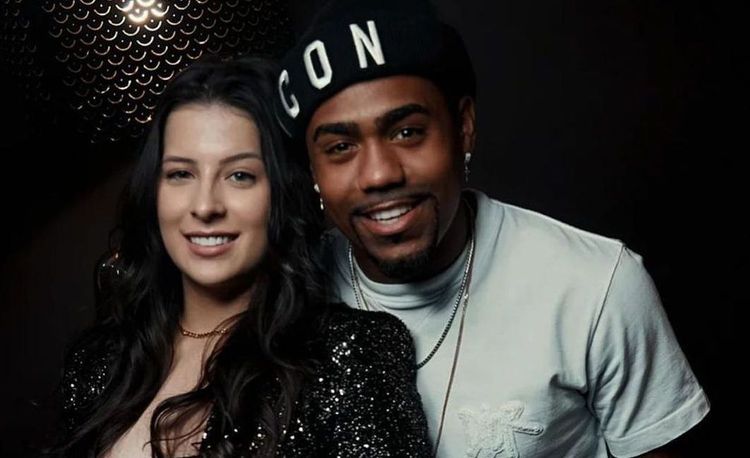 «Завтра наши умирать будут, а ты здесь фотоссесию устроил». Болельщики «Зенита» захейтили Малкома в инстаграме