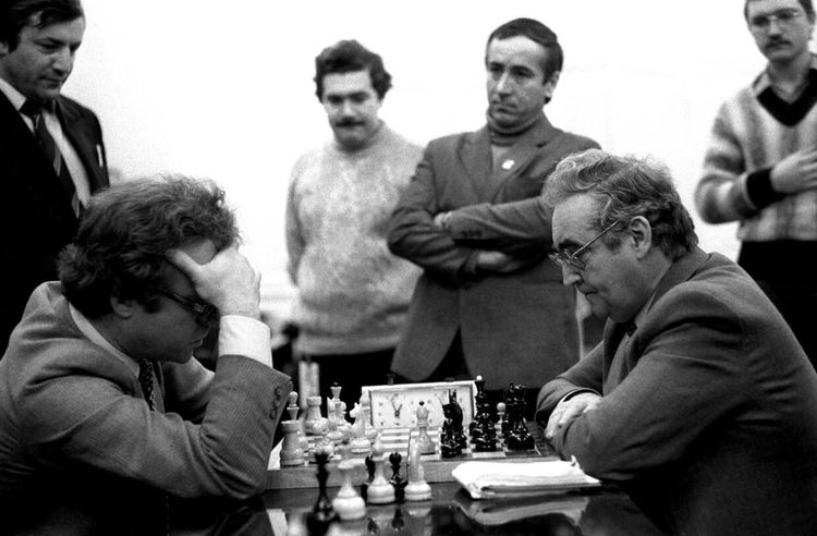 Школа чемпионов — лучший памятник Тайманову