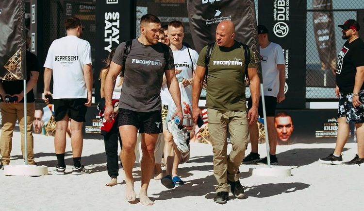 Чемпион ACA Туменов назвал фаворита боя Немков-Джонсон в PFL