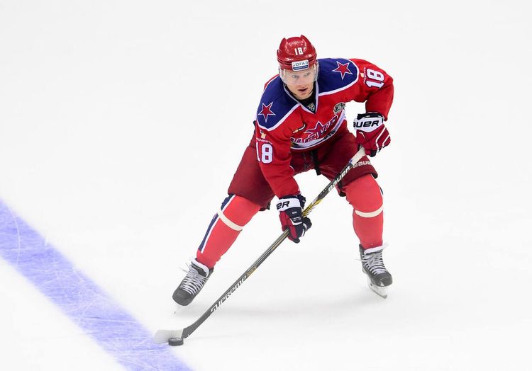 Нападающий ЦСКА Дмитрий Кугрышев:  Речь не идет о погоне за СКА — важно просто набирать очки