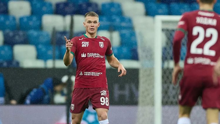 Лобов не уйдет из «Рубина», сообщил его отец