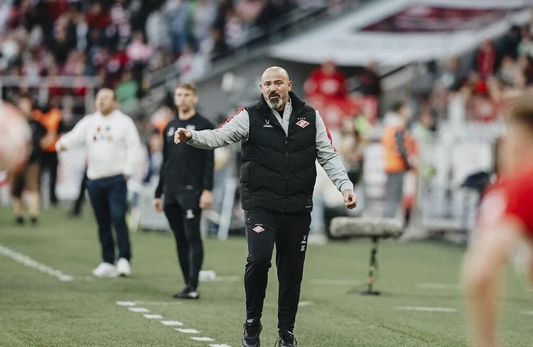 Тренер «Спартака» превращает команду в свою игрушку! Зачем Станкович тащит в состав двух легионеров?