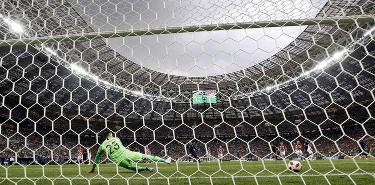 «Трехцветные» — двукратные!