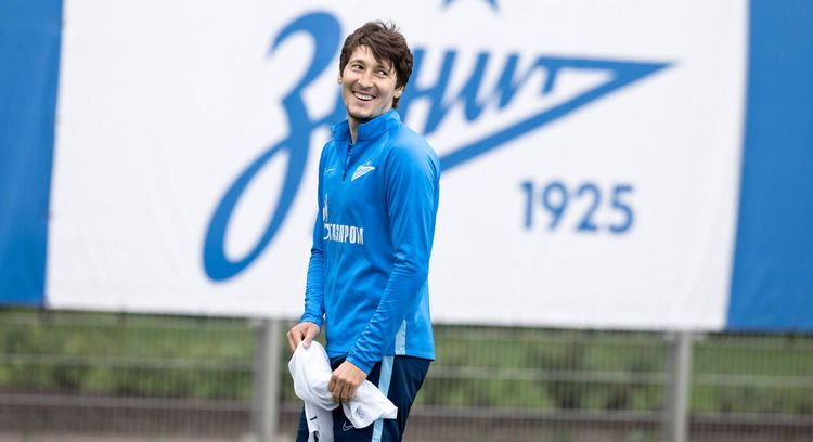 Кузяев вернулся в «Зенит». Питер отбил футболиста у Москвы