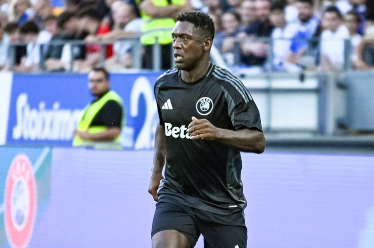 Зеедорф и Санья могут сыграть в Суперкубке МФЛ за Fight Nights, сообщил Гаджиев