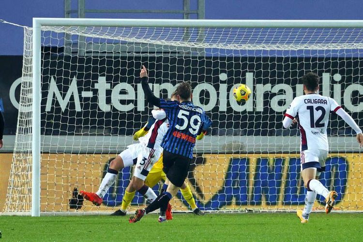 Первый матч Миранчука в основе «Аталанты» в Серии А. Как это было и что говорят в Италии