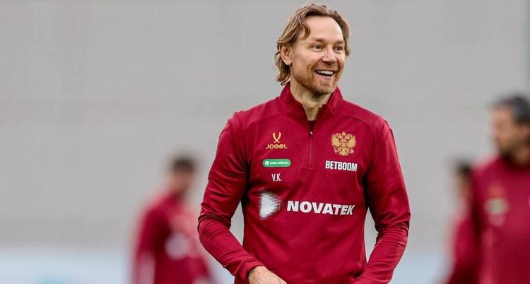 Карпин не верит в скорое возвращения российского футбола на международную арену