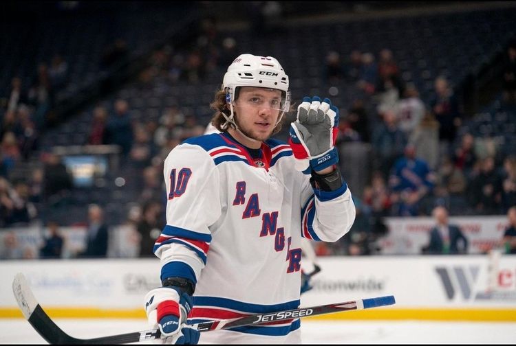 «Каролина» может выменять Панарина у «Рейнджерс»