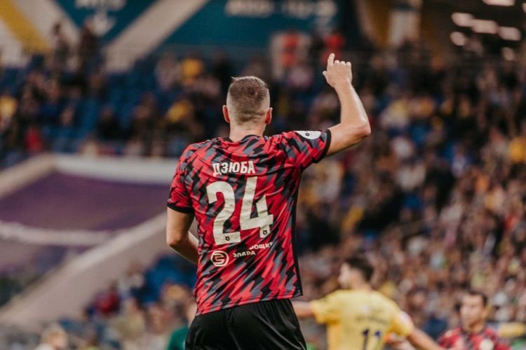 Дзюбе осталось два гола до рекорда Кержакова. Когда экс-форварды «Зенита» поменяются местами?