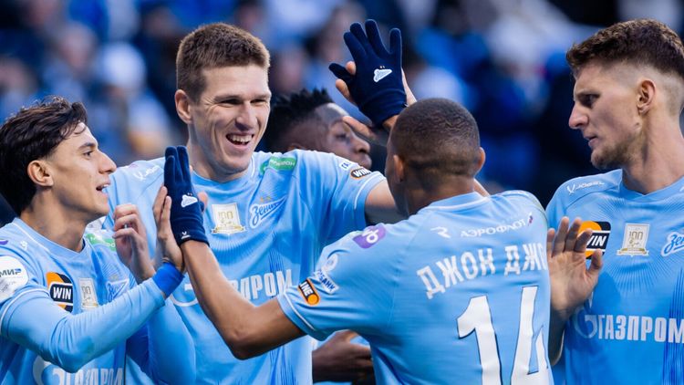 Семак оценил конкуренцию между Соболевым и Дураном в «Зените»