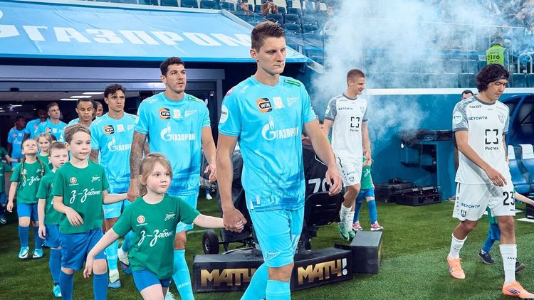 «Будто я пришел домой». Дивеев – об адаптации в «Зените»