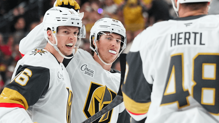 «Вегас» с Дорофеевым и Барбашевым стал победителем Тихоокеанского дивизиона НХЛ