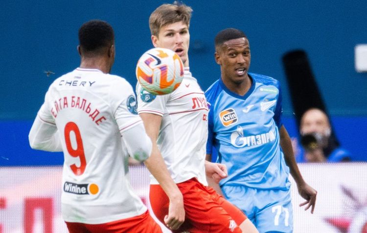 Нападающий «Спартака» витает в облаках: Соболев считает себя не хуже Малкома