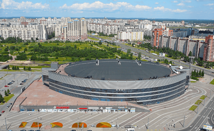 10 лучших ледовых дворцов России