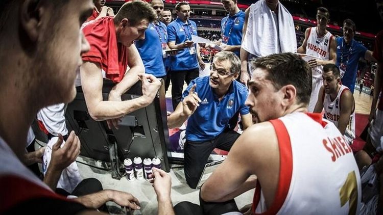 Сергей Базаревич: Красота уместна только при отрыве «+20»