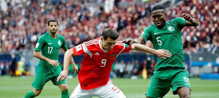 Алан Дзагоев: Не надо было на чемпионате мира меняться со Смоловым номерами!
