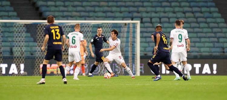 «Сочи» разгромил «Локомотив» в 12-м туре РПЛ