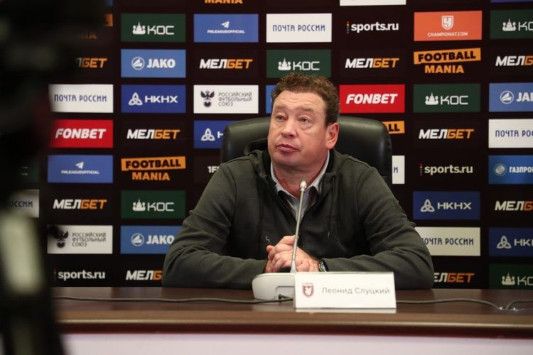 «Ваши ожидания – ваши проблемы». Леонид Слуцкий потерял контроль