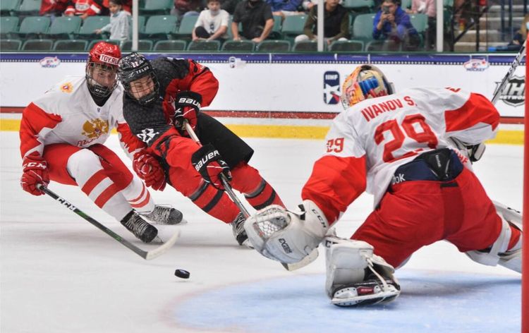 Сборная России проиграла четвертый финал юниорского ЧМ подряд. Суперталанты уступили Канаде