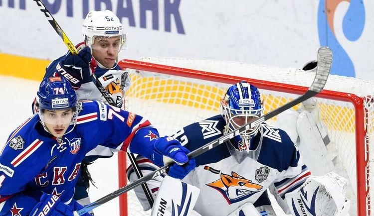 В бой идут одни защитники