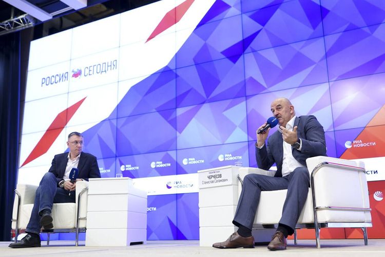 Трудности перевода Станислава Черчесова
