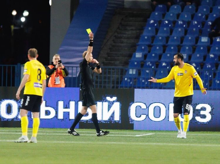 КДК разрешил бить детей. Теперь за «толчок» дают только предупреждение