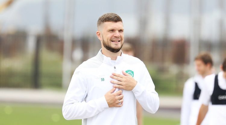 В сборной России появился еще один эстонец. Неожиданное приглашение Карпина