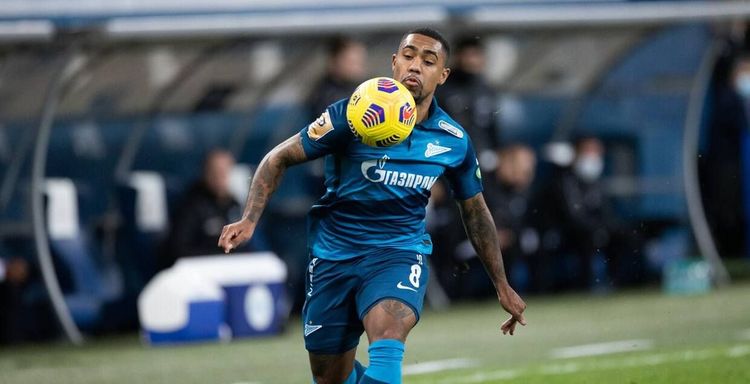 Сергей Семак ждет, что Малком начнет играть лучше в «Зените»