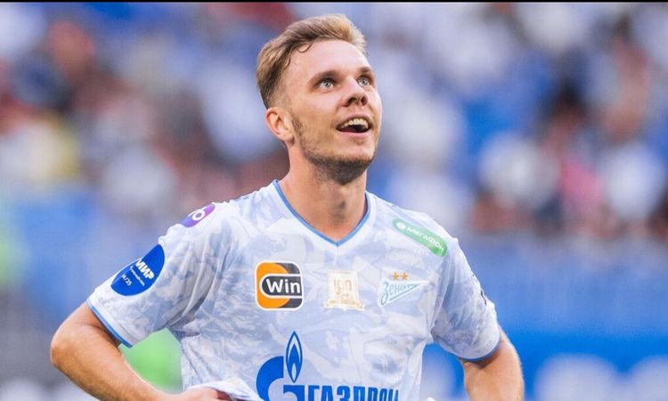 Глушенков признан лучшим игроком «Зенита» в октябре