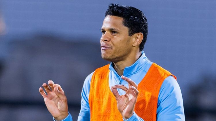 «Зениту» нужно продать четырех футболистов. Их контракты заканчиваются в 2027 году