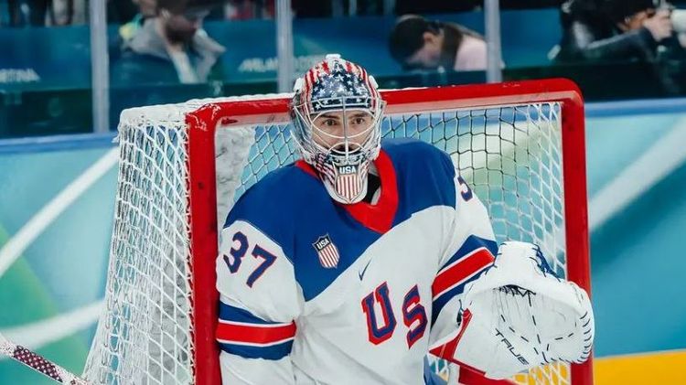 Дональд Трамп вручит вратарю Коннору Хеллебайку высшую награду США после победы на Олимпиаде