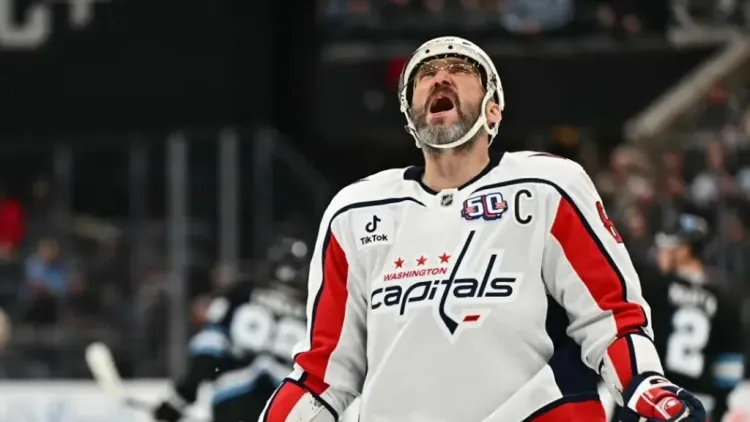 Экс-министр спорта РФ отказался назвать Овечкина спортсменом года в России