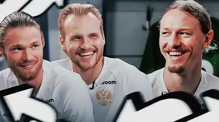 Корнюхин: Сафонов и Адамов сейчас вратари одного уровня