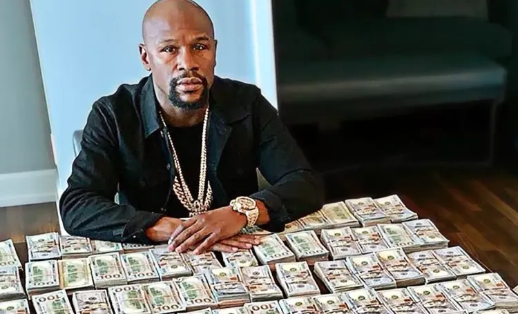 Флойд Мейвезер потребовал $ 340 млн с американского телеканала