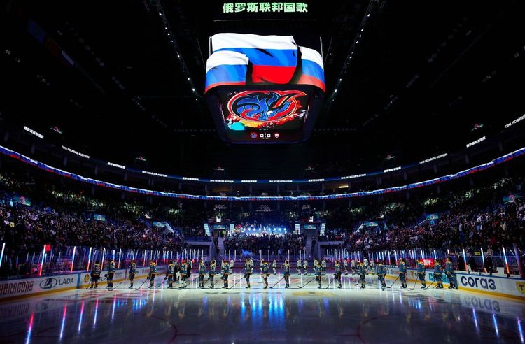 «Наша игра стоит того, чтобы купить билет». Форвард «Шанхая» Лабанк – о посещаемости «СКА Арены»