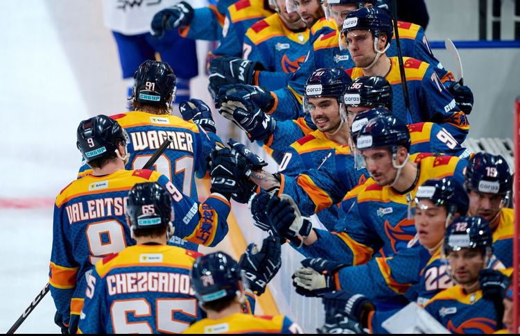 Артюхин: Галлан не виноват в серии поражений «Шанхая»