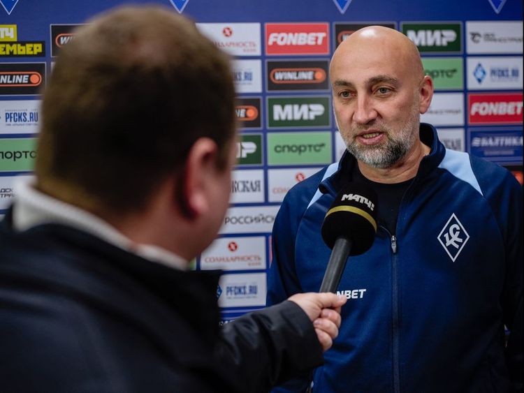 Банк «Солидарность» хочет сменить тренера «Крыльев Советов» Адиева до 4 апреля